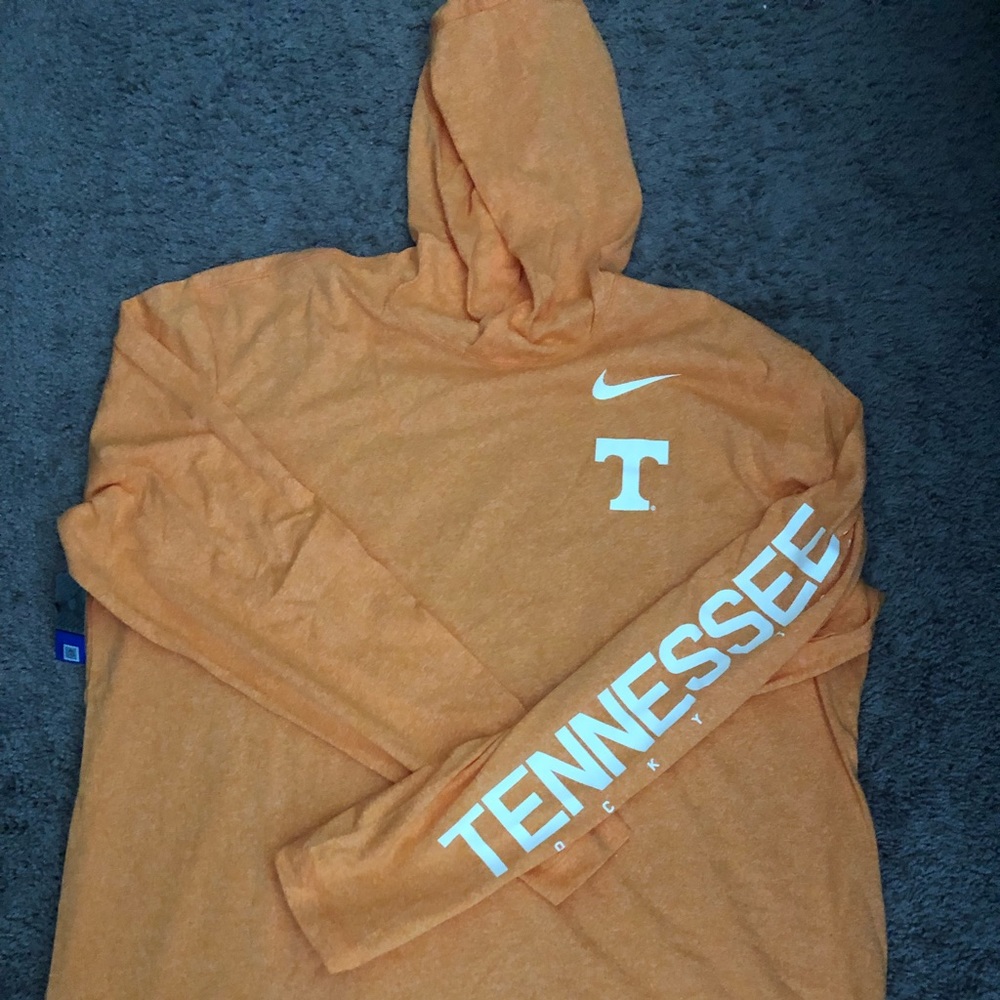 Tennessee Vols lightweight hooded shirt